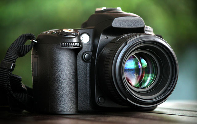 Có nên mua máy ảnh cũ DSLR, Mirrorless đã qua sử dụng